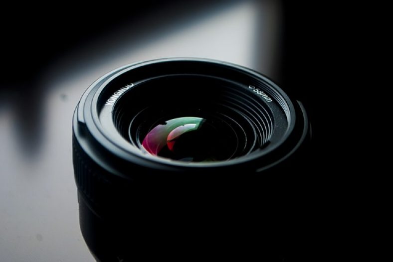 How to Clean Camera Lens at Home